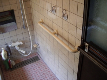 �����肷��