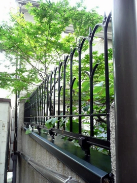 �h�ƃt�F���X