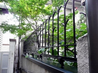 �h�ƃt�F���X